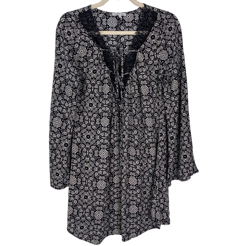 Women Coquette  floral peasant lace neckline long sleeve soft Size M Date Y2K